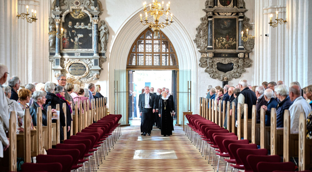 En fyldt domkirke med ca 300 menighedsrådsmedlemmer og ansatte