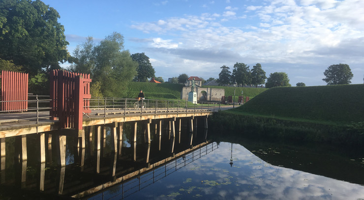 Kastellet set gennem en fedtet linse